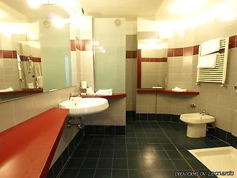 Hotel Enrichetta Дезенцано-дель-Гарда